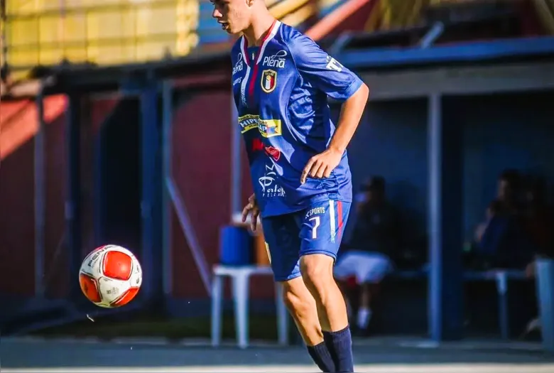 Goiás contrata destaques de clube paulista na Copinha 2025