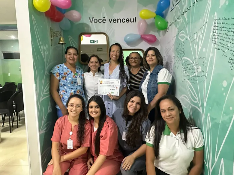 
		Pacientes do HEI celebram fim do tratamento contra o câncer
