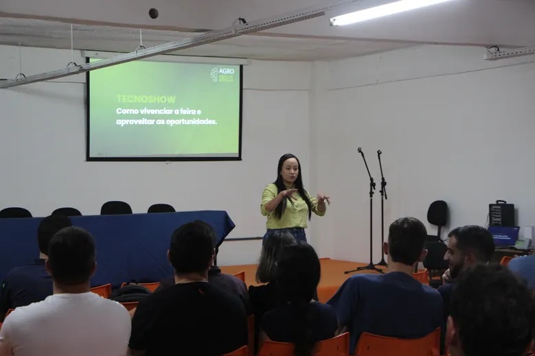 
		UniAraguaia e AgroSkills promovem palestra sobre oportunidades na Tecnoshow 2025