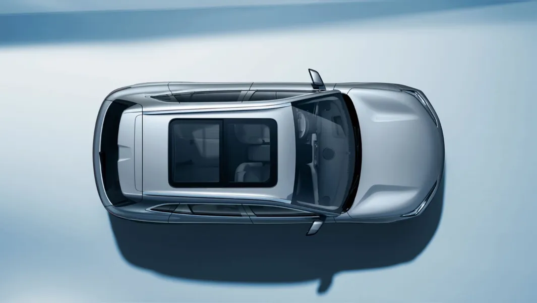 Geely retorna ao Brasil em parceria com a Renault e anuncia o SUV elétrico EX5 para julho