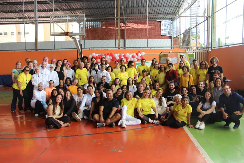 
		Projeto de extensão Mãos que Vibram promove Dia da Conscientização do Parkinson na Uniaraguaia