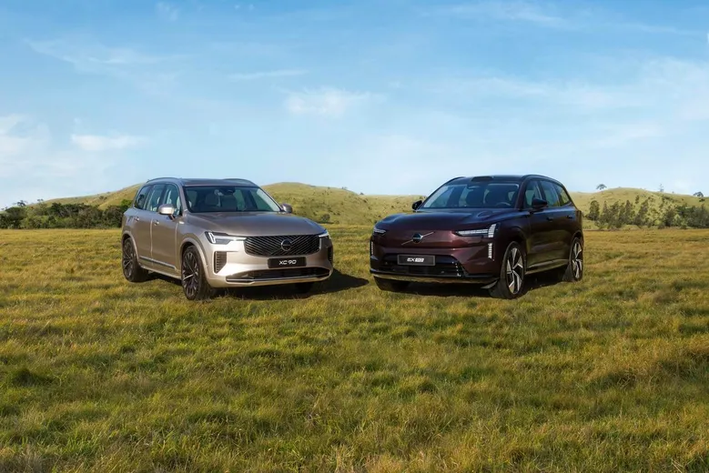 Volvo lança os novos modelos EX90 e XC90 com vendas prévias de 100 unidades