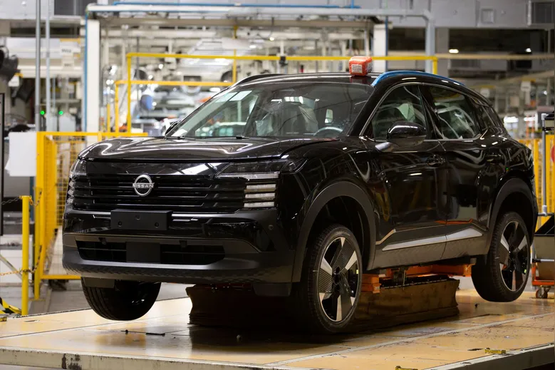 
		Nissan começa a produzir a nova geração do Kicks no Brasil
