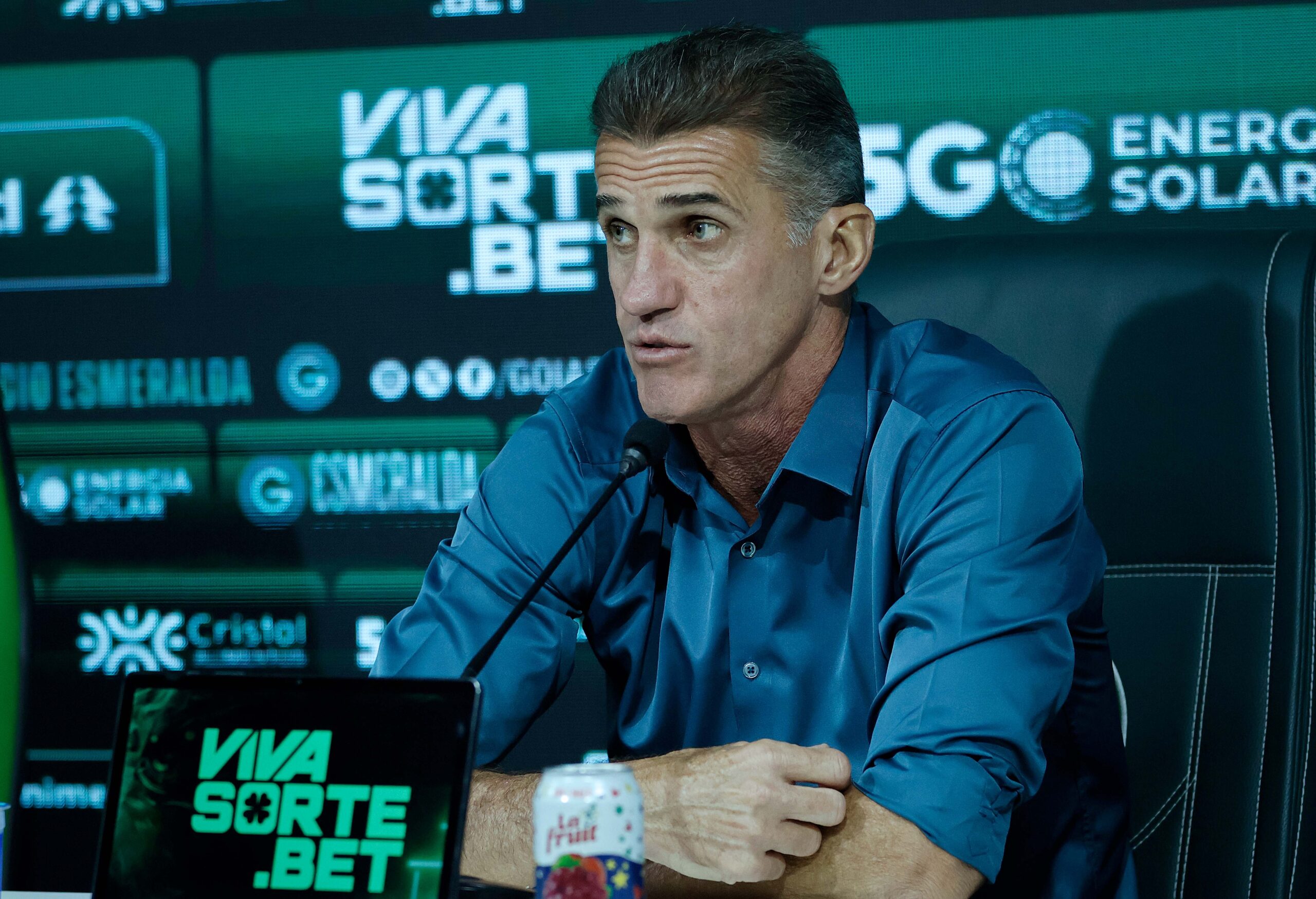 Vagner Mancini aprova desempenho na vitória contra o Avaí: “Estamos vendo evolução”