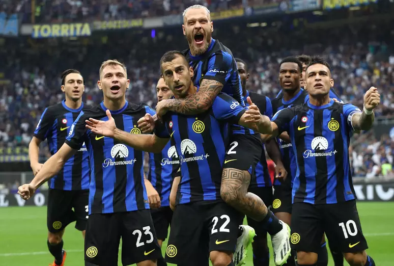 Inter brilha em duelo emocionante com 7 gols na Champions