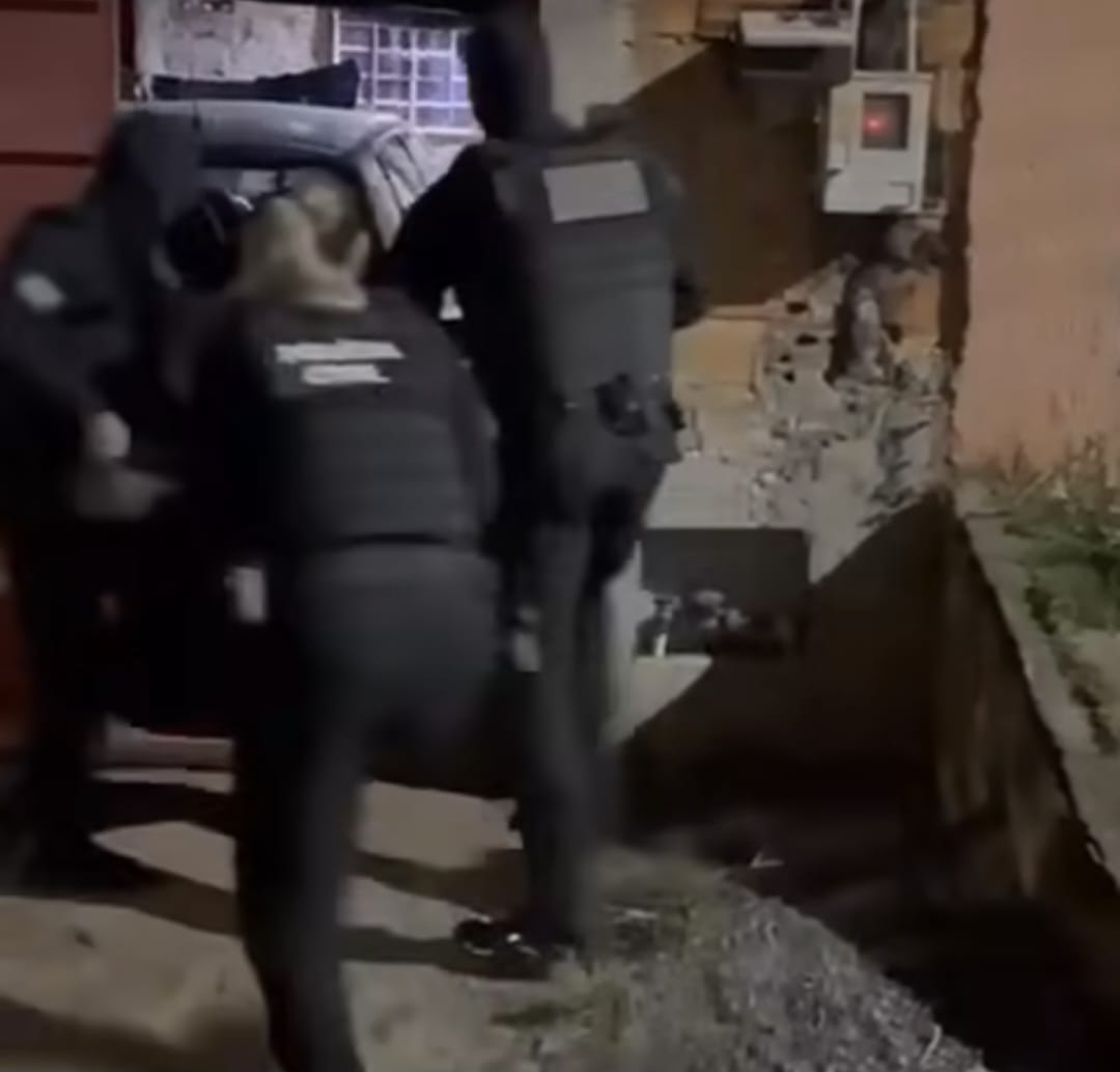 Operação Escudo Feminino prende cinco suspeitos de roubos violentos contra mulheres em Senador Canedo