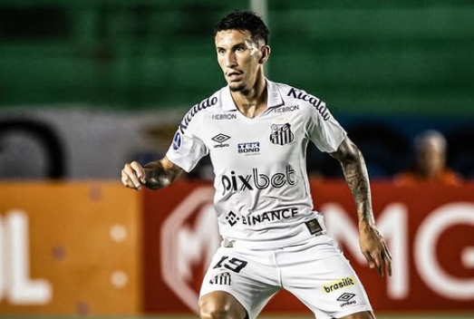 No Grêmio, Dodi relembra rebaixamento pelo Santos: "Ano muito difícil"