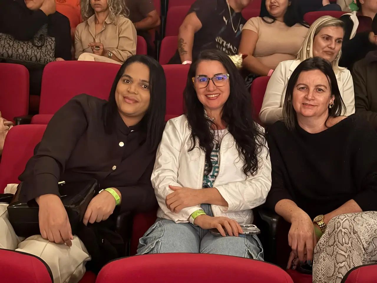 Stand up marca Semana da Enfermagem no HEL