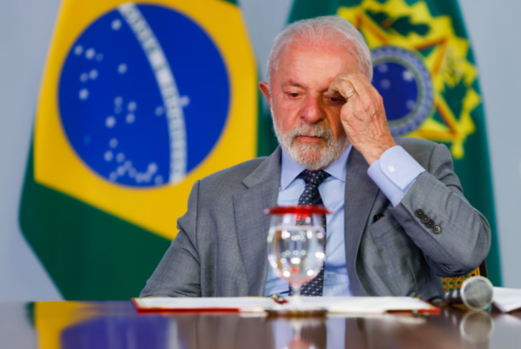 Lula avalia veto a trecho de projeto que pode reduzir transparência sobre salários no Judiciário