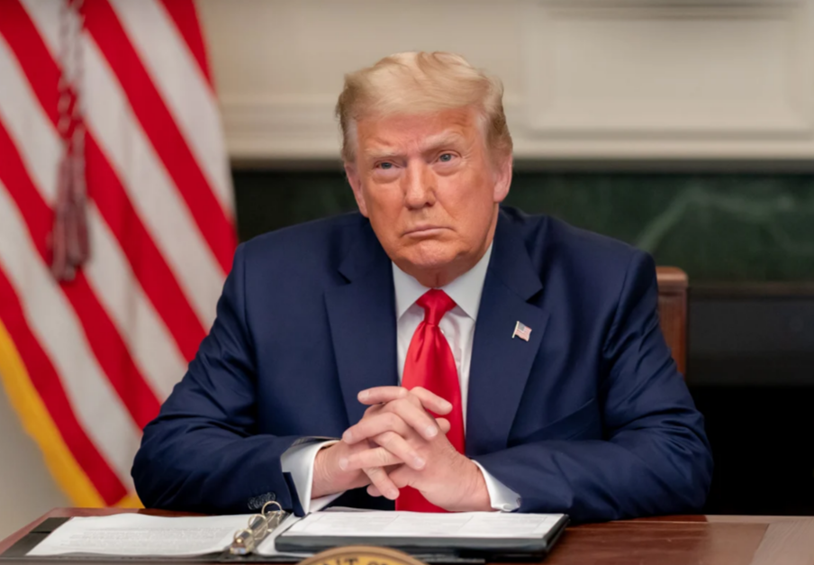 Trump reafirma intenção de retirar isenção fiscal da Universidade Harvard
