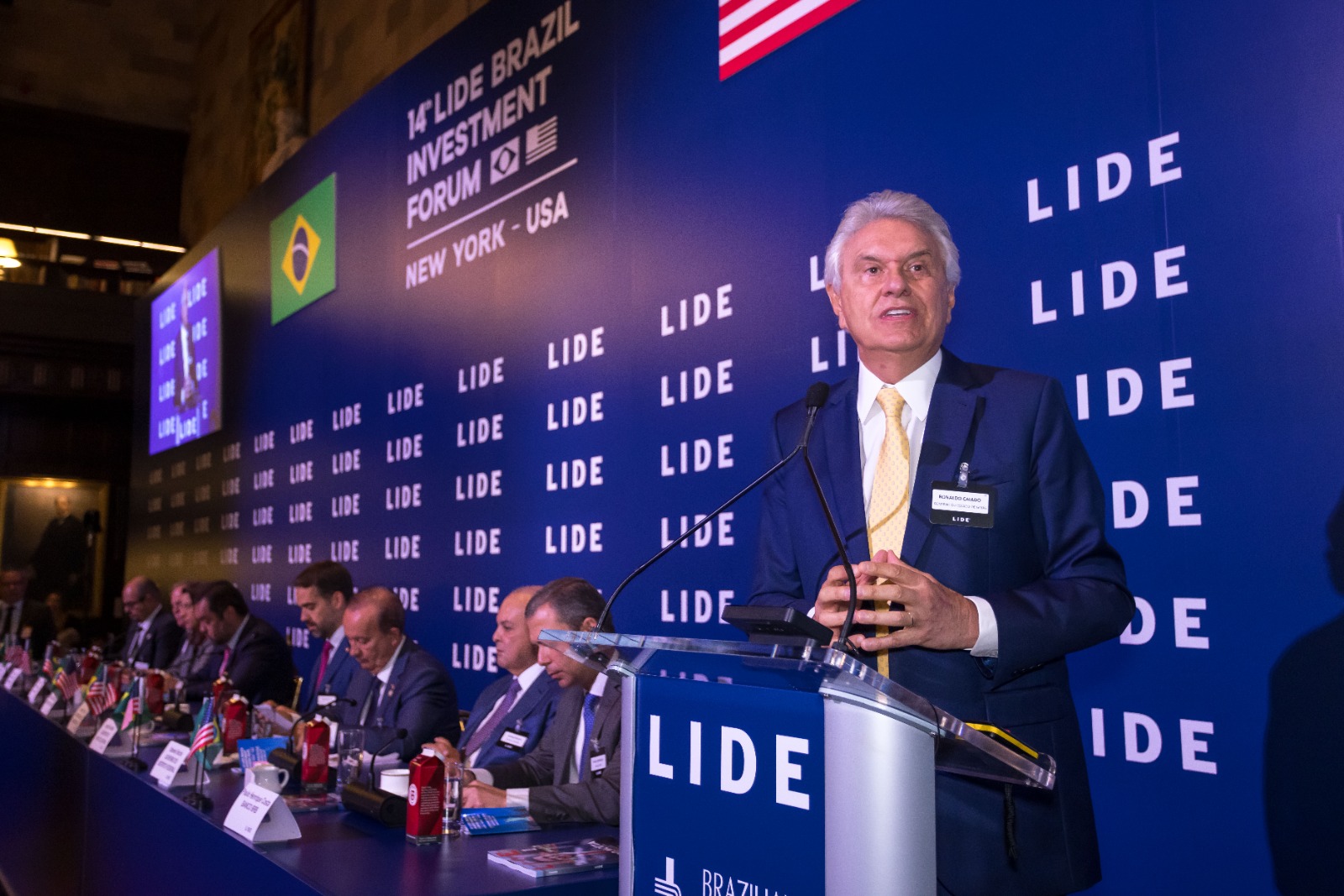 Caiado defende “presidencialismo forte” e mais autonomia para governadores em evento nos Estados Unidos