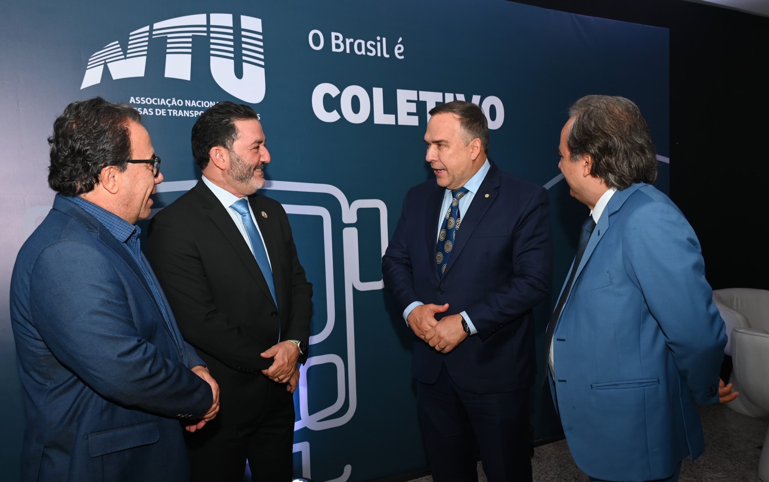Mabel destaca avanços da metronização de Goiânia durante posse da nova diretoria da NTU