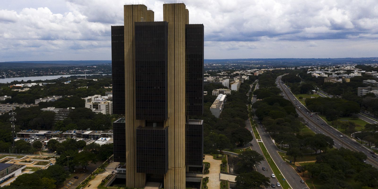 Economistas preveem fim da alta da Selic e reduzem perspectiva da inflação
