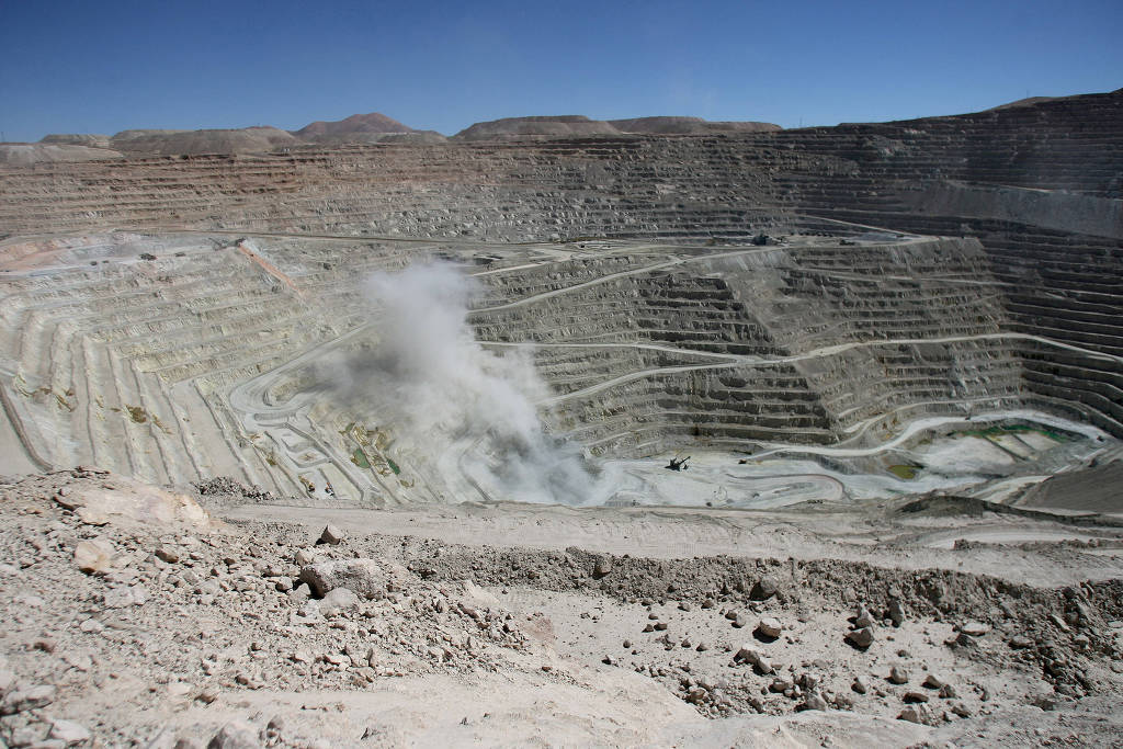 Mineradoras anunciam descoberta de um dos maiores depósitos de cobre em 30 anos