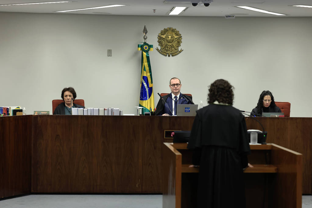 Defesas negam que militares tenham pressionado comando por golpe