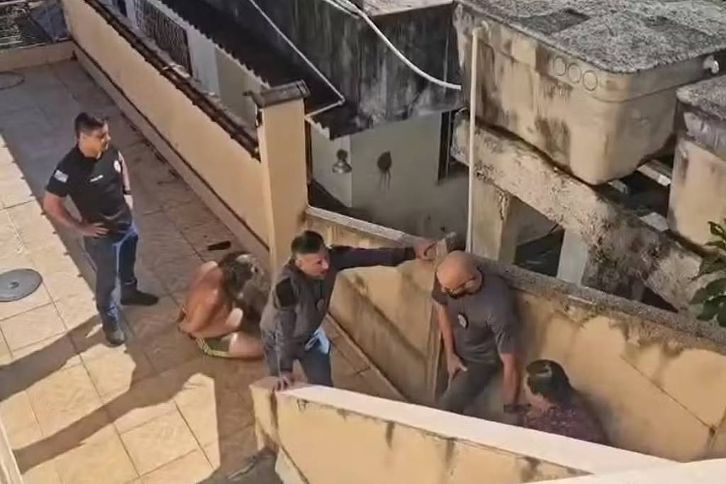 Idoso mantido morto em casa pelos filhos no RJ recebia cerca de R$ 5.000 do INSS