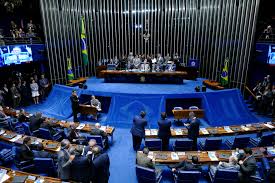 Senado avança com lei que restringe propaganda de apostas e proíbe contratação de influenciadores