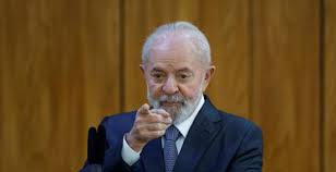 Lula veta trecho de lei que abria brecha para reduzir transparência sobre salário de juízes