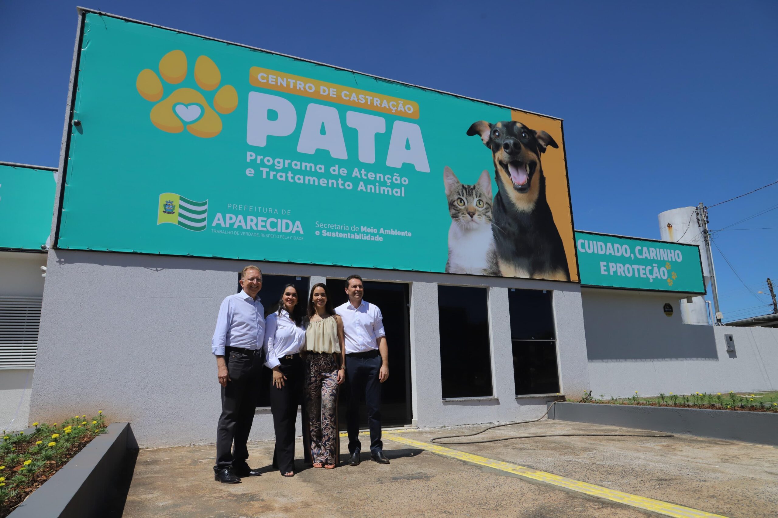 Vilela inaugura primeiro Centro de Castração PET público de Aparecida