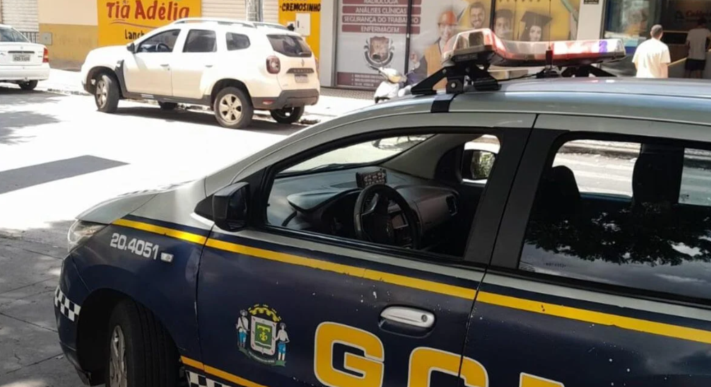Guarda civil metropolitano preso por tiro em rodovia tem histórico de violência doméstica e ameaças