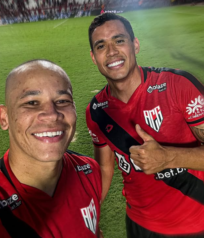 Atlético-GO vence Volta Redonda por 2 a 0 com gols no fim do jogo e avança na tabela da série B