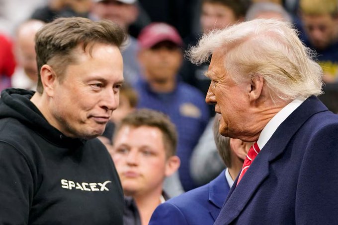 Bate-boca e baixaria nas redes sociais implodem aliança entre Musk e Trump