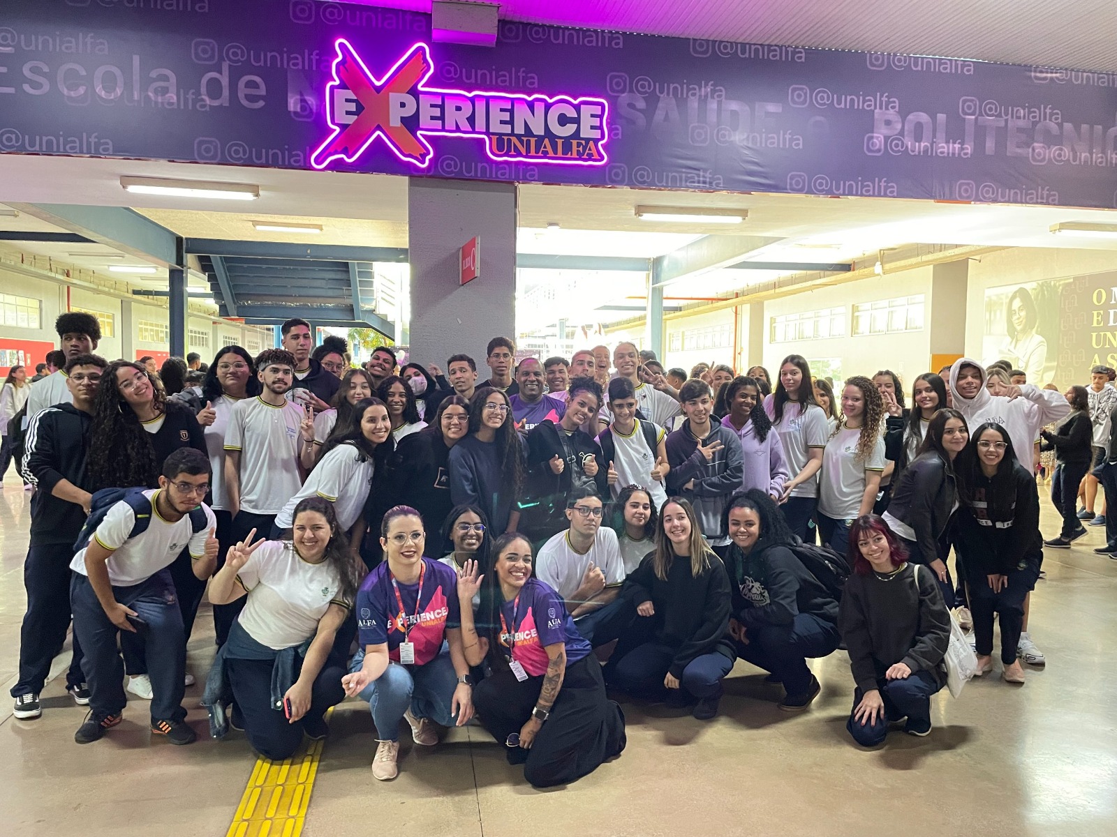 Evento estudantil reúne mais de 4 mil alunos em imersão universitária em Goiânia