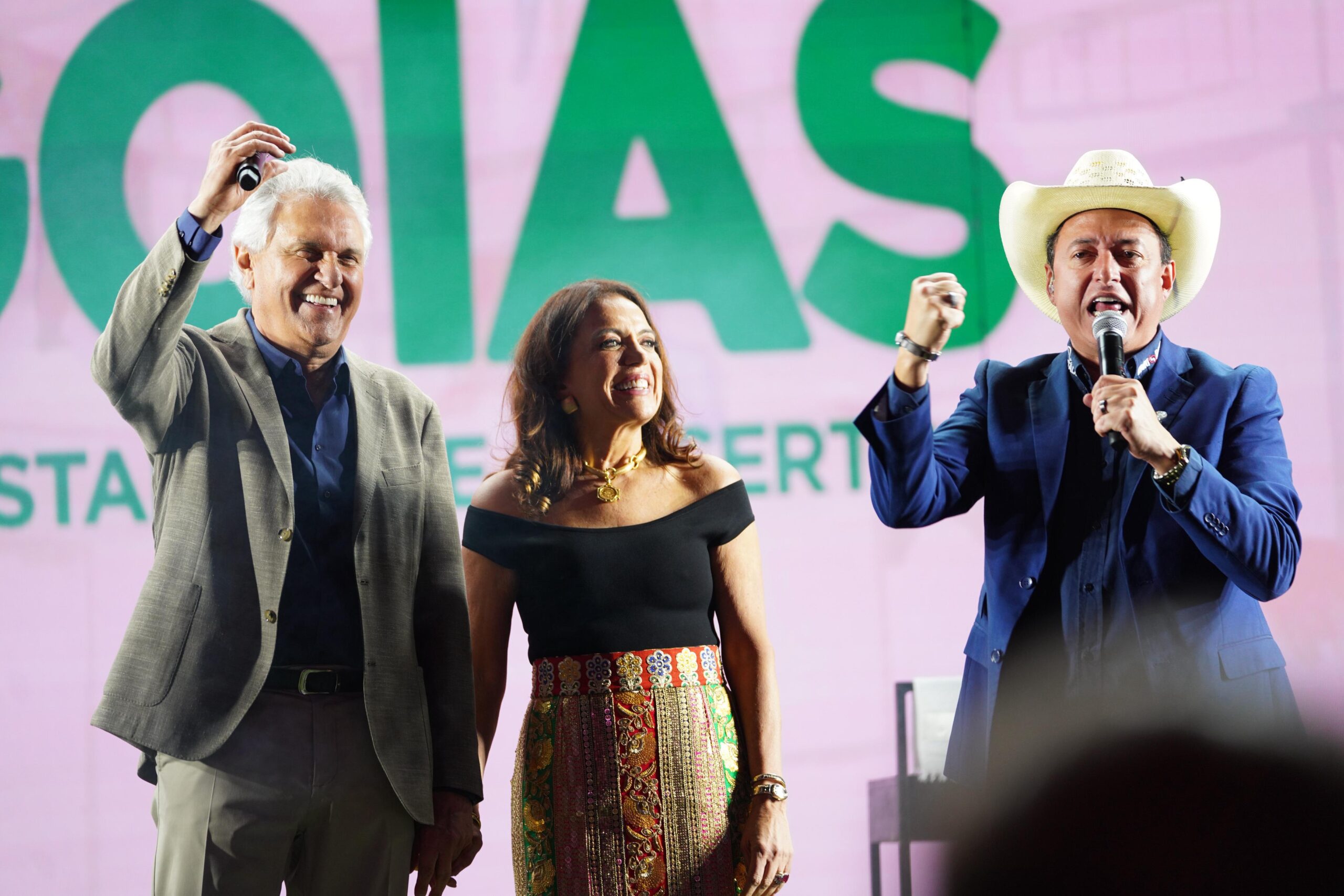 Caiado e Gracinha celebram a solidariedade na 5º edição do Arraiá do Bem