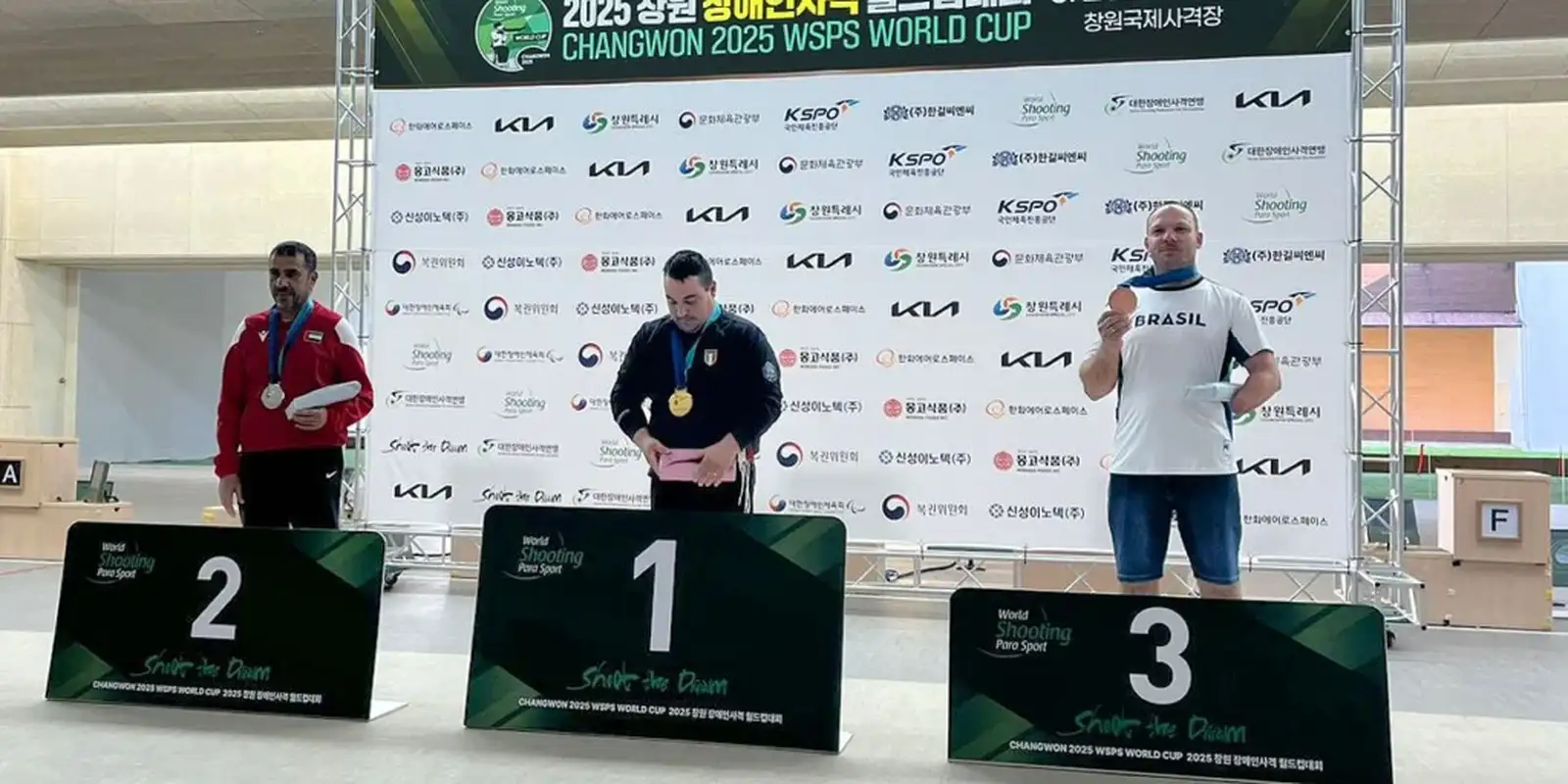 Brasil conquista medalha histórica no tiro paralímpico