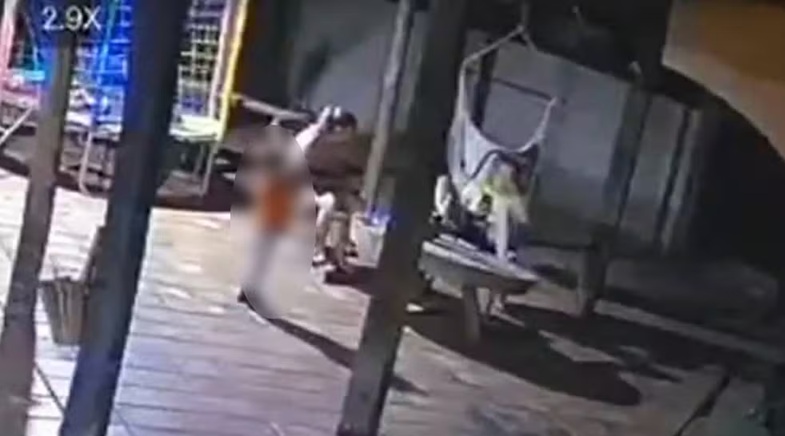Criança de 2 anos atira e mata a mãe