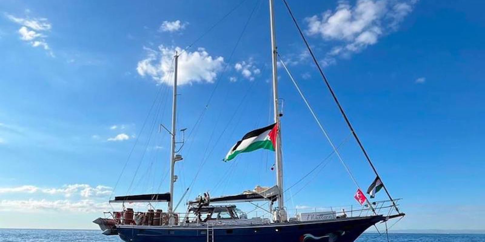 Ativistas enfrentam bloqueio israelense em missão humanitária