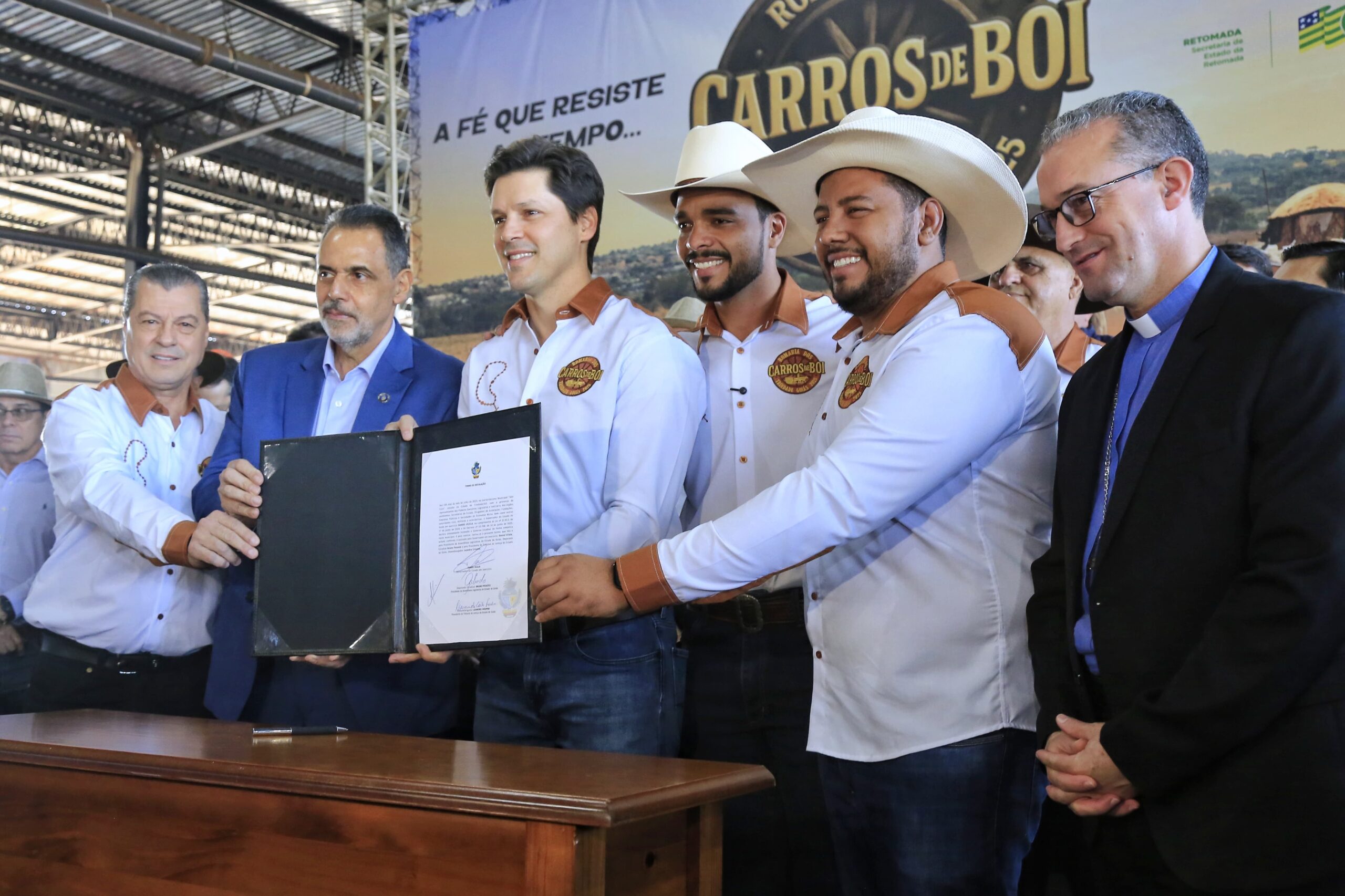 Daniel Vilela transfere capital para Trindade e destaca festa como símbolo cultural do Brasil