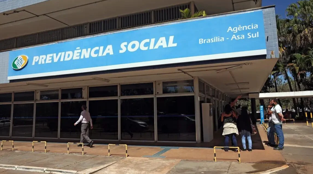 INSS libera pagamentos para aposentados que tiveram descontos indevidos