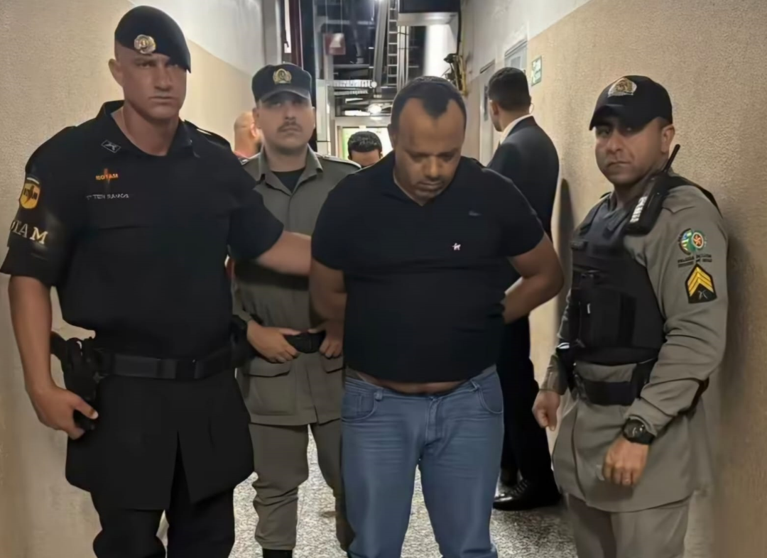 Homem que invadiu Shopping Flamboyant teria tido surto psicótico; PM investiga motivação