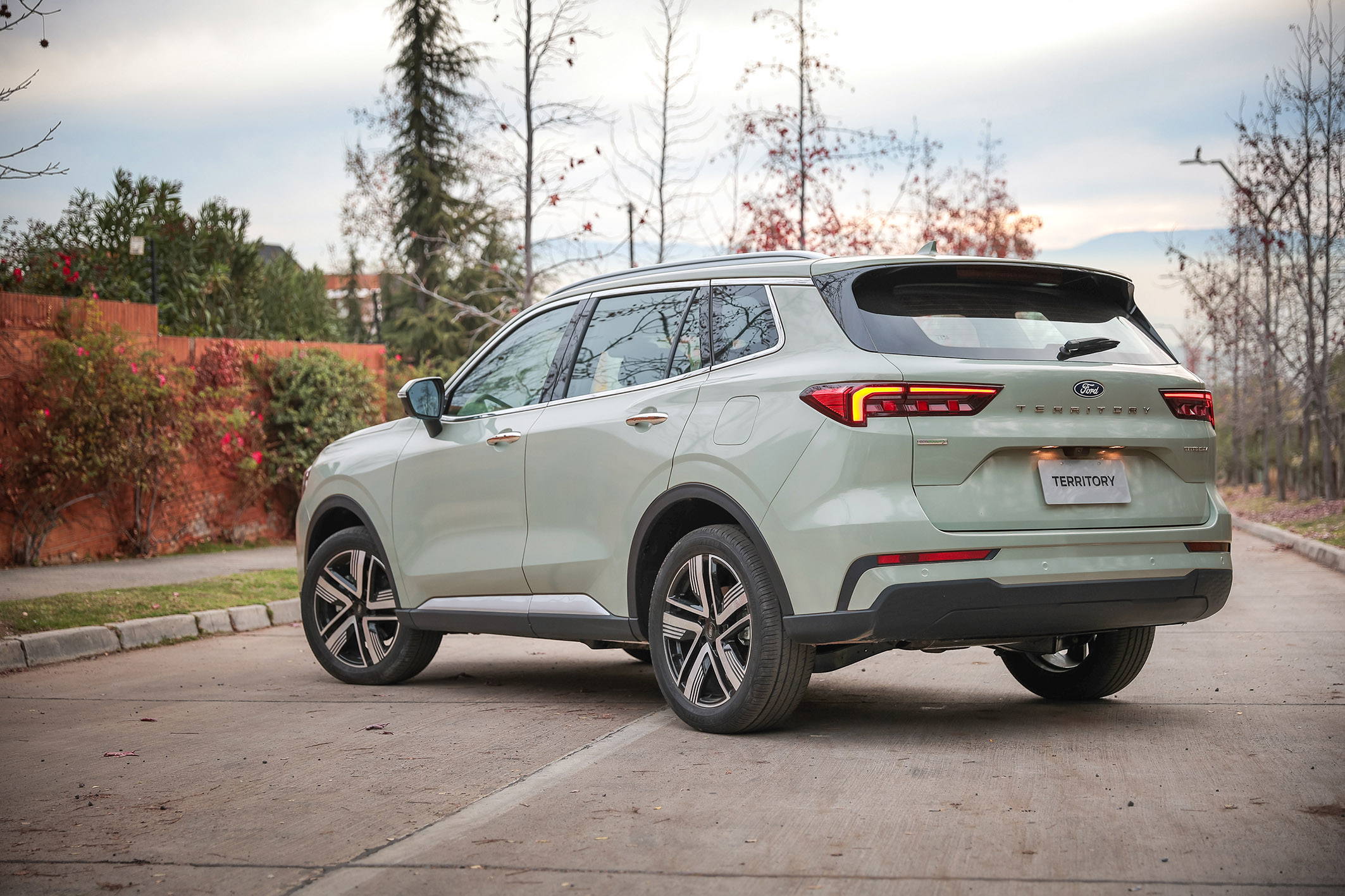 SUV ganha design robusto, mais tecnologia e mantém preço da versão anterior