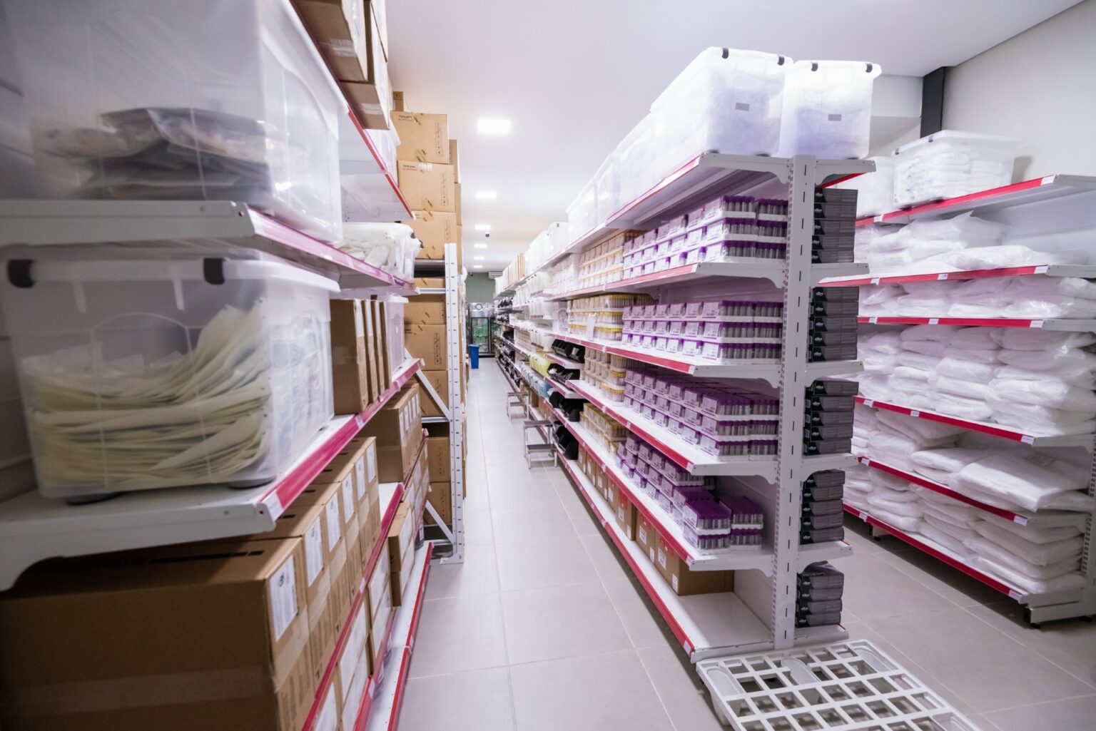 Goiás amplia fornecimento de remédios para doenças raras do sangue