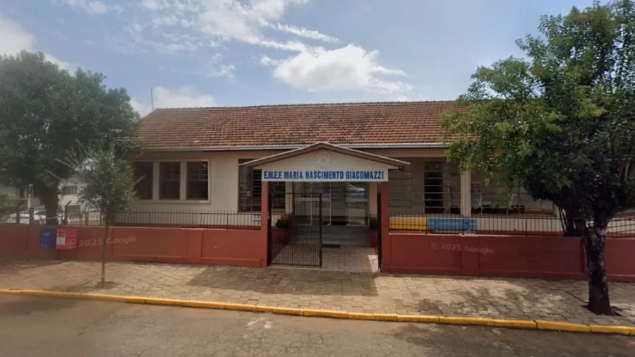 Adolescente entra em escola no RS e ataca crianças com faca; uma morre e duas ficam feridas