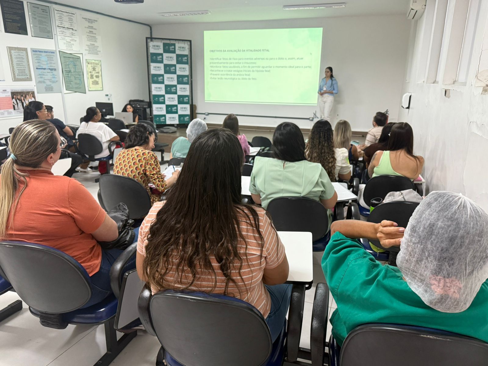 Hemu realiza capacitação em monitoramento fetal