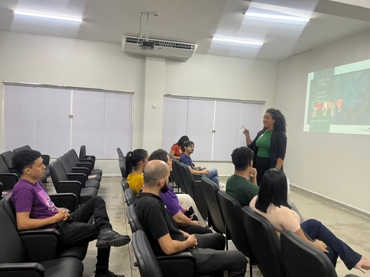 Clube do Livro fortalece a liderança no HEL