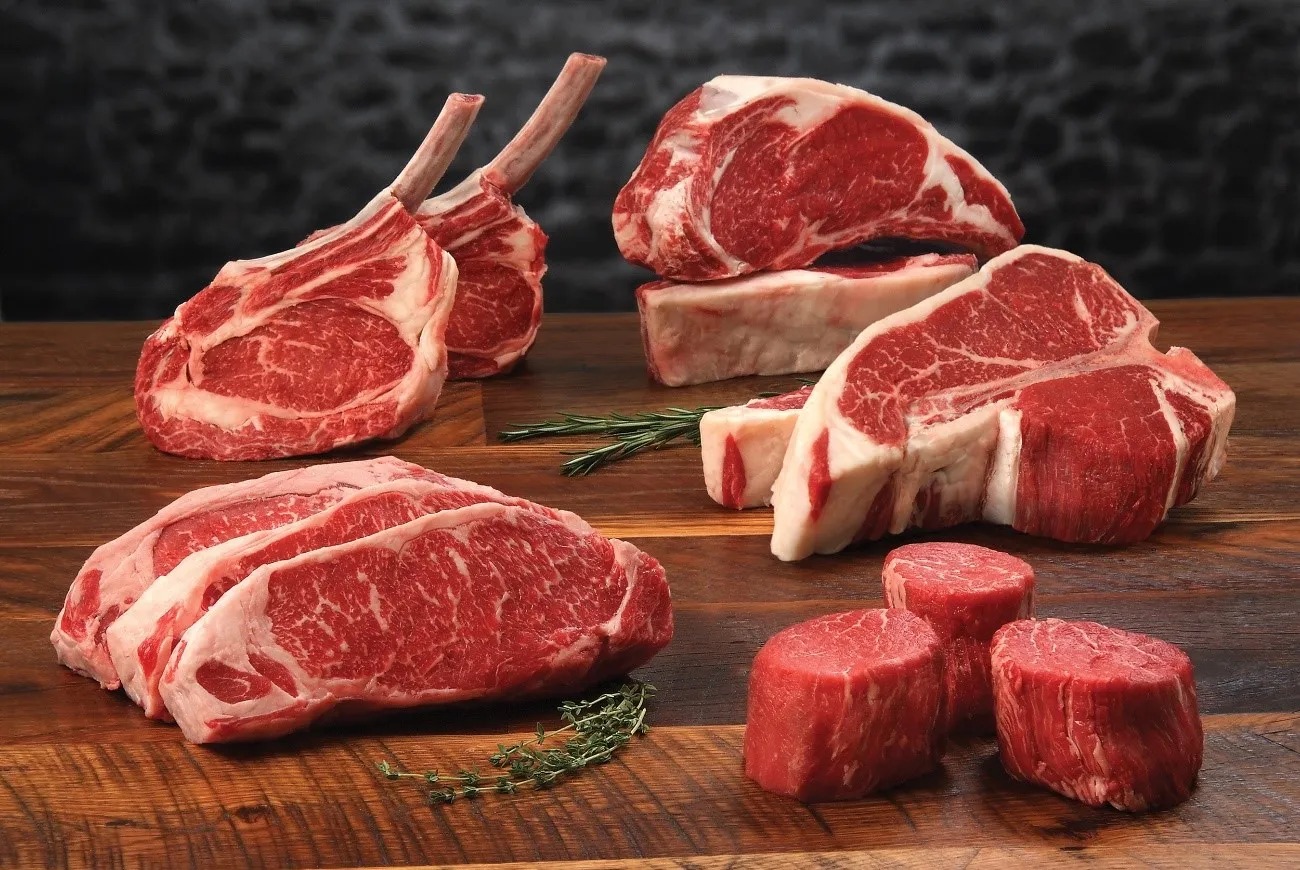 Carnes, café e pescados não escapam de sobretaxa e cobram ação urgente de Lula contra tarifaço de Trump