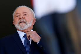 Governo Lula envia carta à The Economist e rebate críticas sobre política externa
