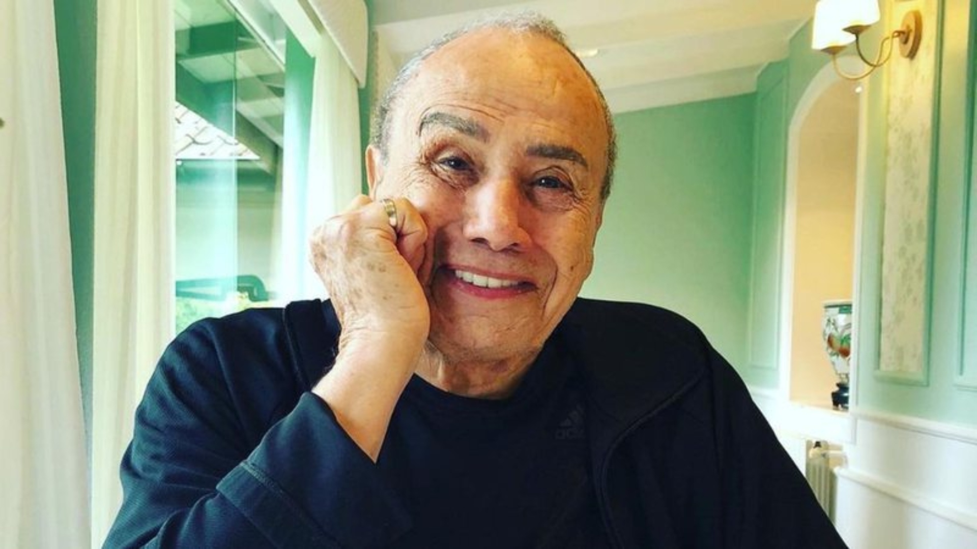Stênio Garcia passa por consulta de harmonização peniana aos 93 anos: "Mais Confiante"