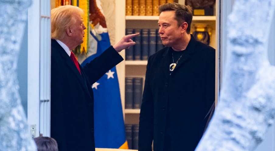 Trump ameaça deportar Elon Musk após críticas ao projeto bilionário de gastos