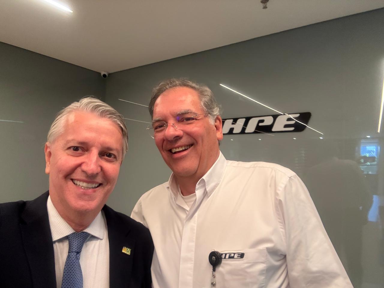 Joel Sant’Anna realiza viagem ao Japão para expandir indústria automotiva em Goiás