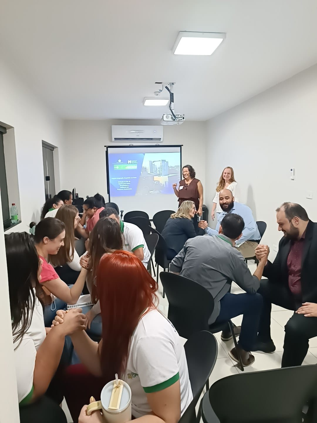 HEI recebe visita técnica para qualificar atendimento no Pronto-Socorro