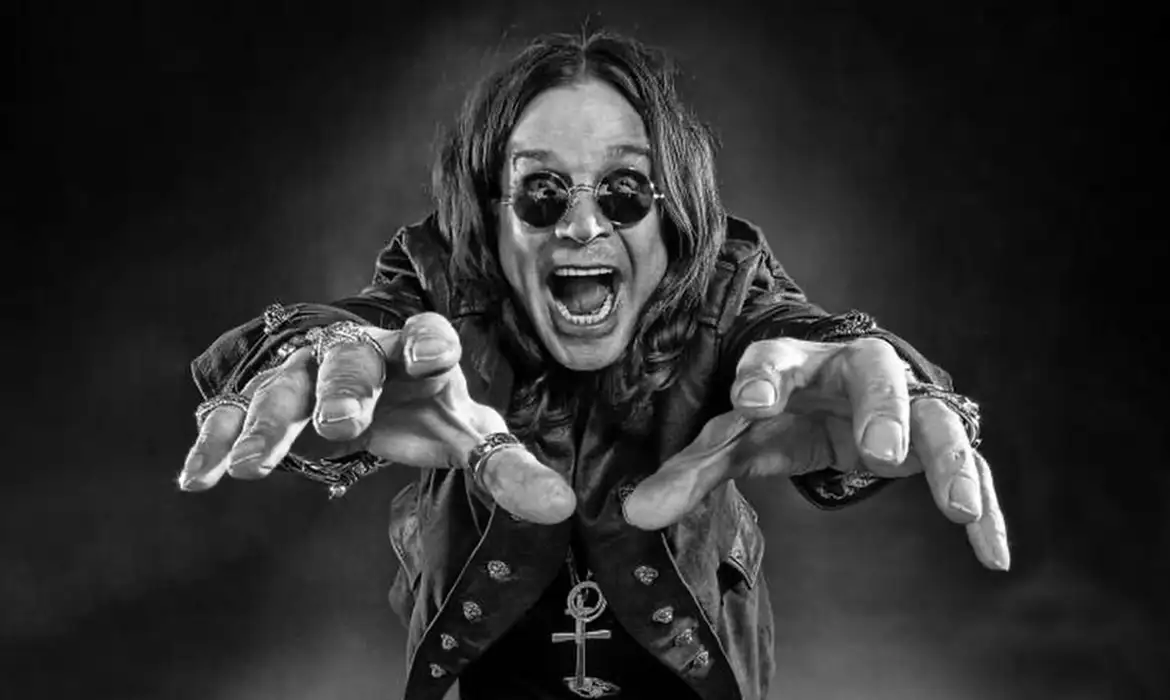 Ozzy se despediu dos palcos foi em Birmingham, Inglaterra, há menos de três semanas - Fotos: Instagram