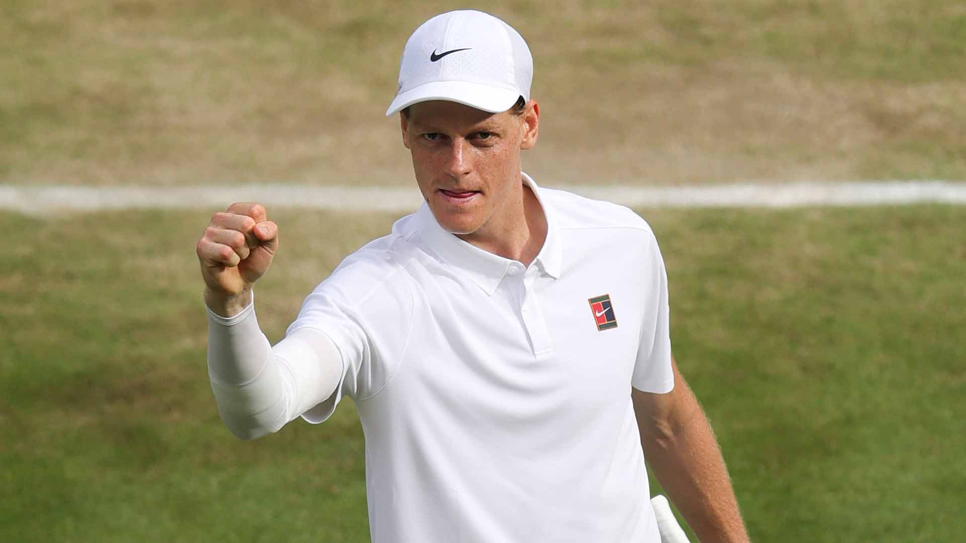 Sinner domina Shelton e avança às semifinais de Wimbledon em reencontro com Djokovic