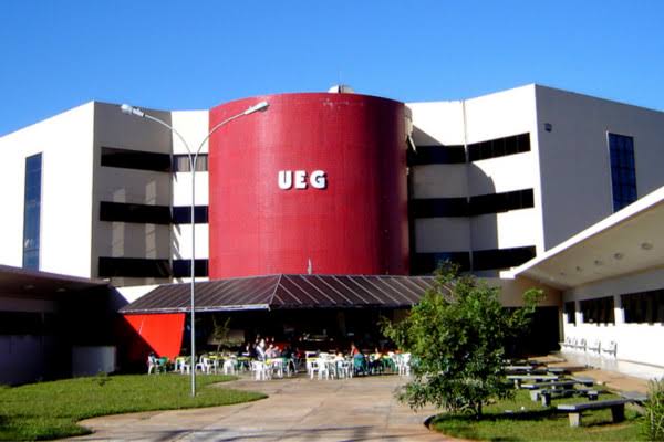 UEG oferece 300 vagas remanescentes para Vestibular 2025/2