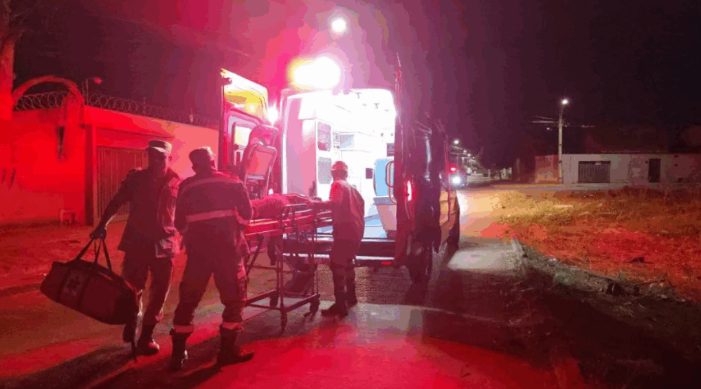 Homem é brutalmente agredido com paulada na cabeça em Catalão