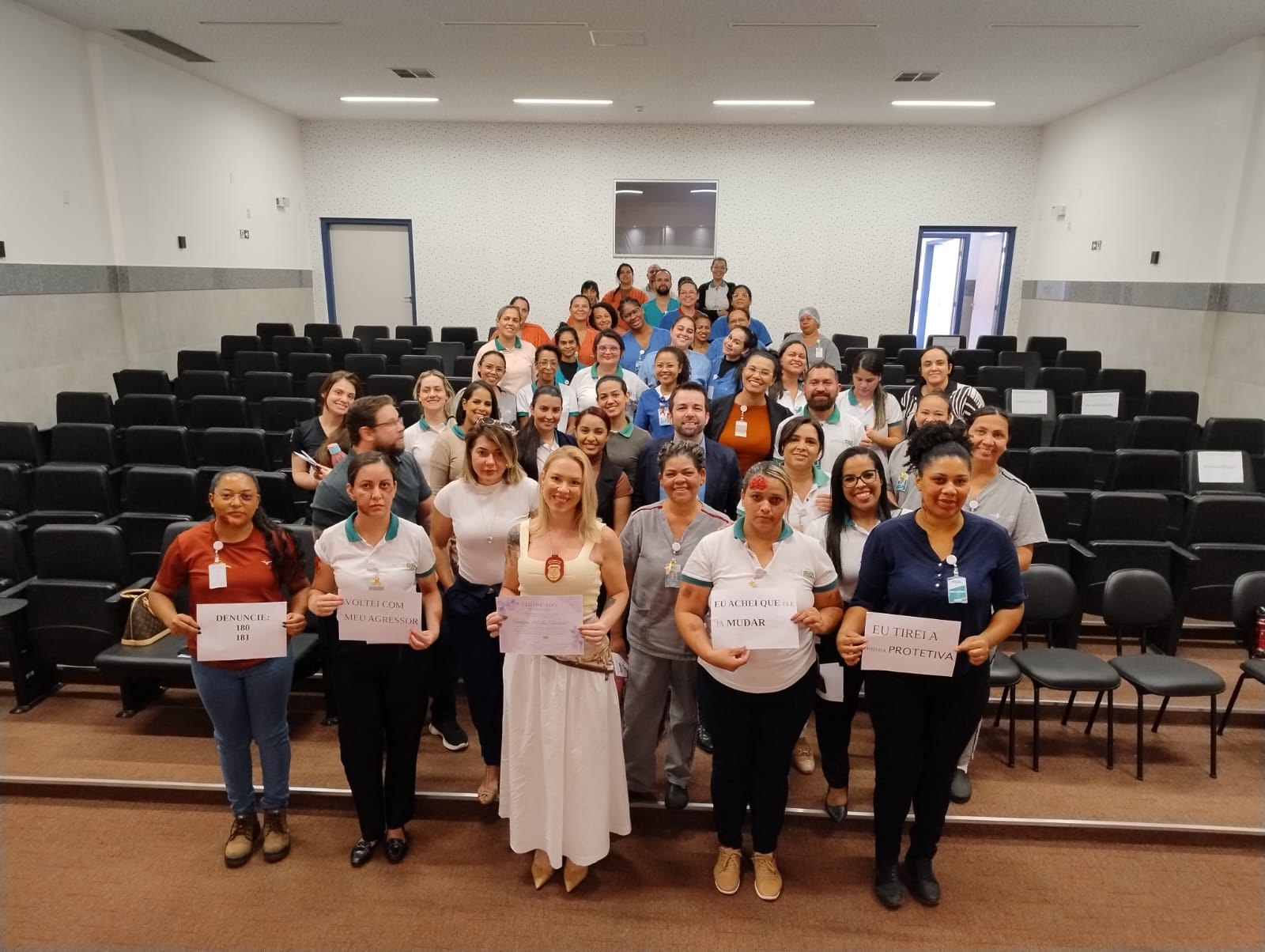 Hospital de Águas Lindas realiza palestra em alusão ao Agosto Lilás